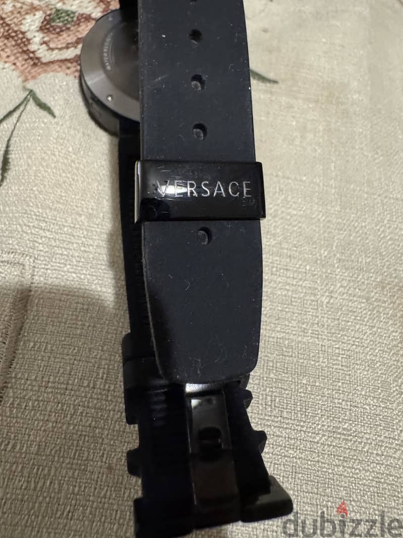 Versace watch , Black , excellent condition , Swiss made 13