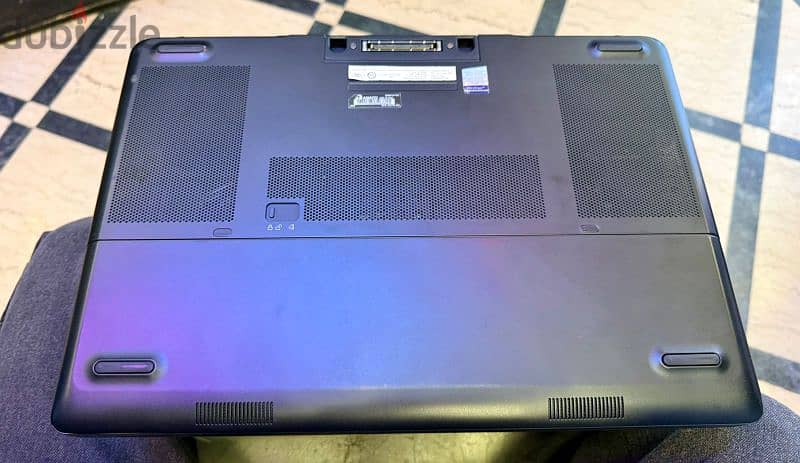 Dell Precision 7520 3