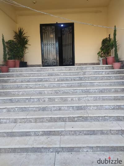 rent Opportunity in heart of Zayed  Office 180 sqm