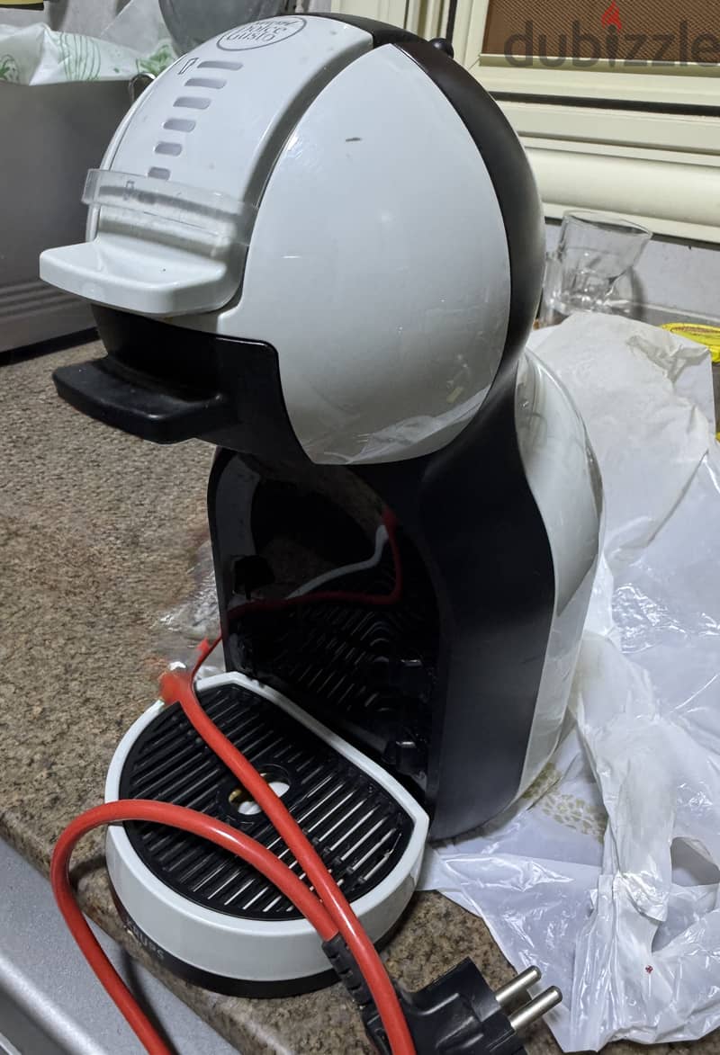 Coffee machine dolce gusto 2