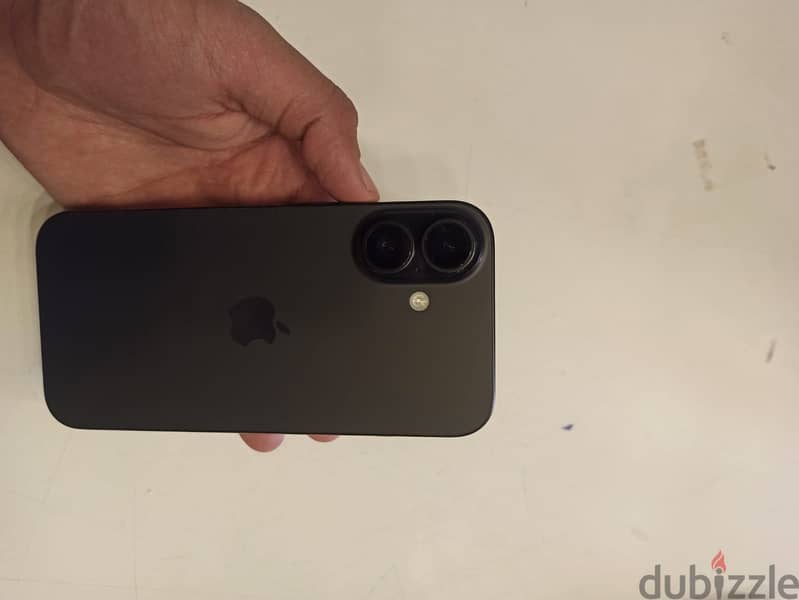iPhone 16 5