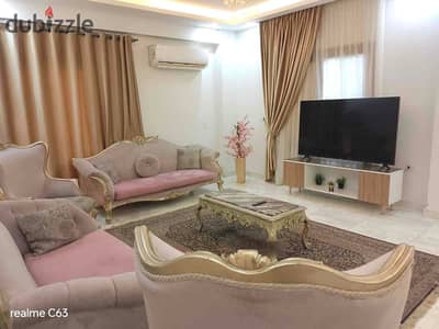 شقه مفروش اول سكن بالقرب من الجامعات الامريكيه  التجمع القاهره الجديده