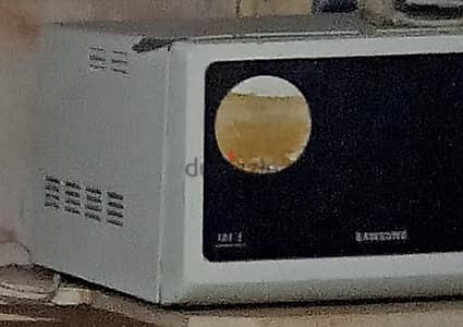 ميكرويف سامسونج ابيض