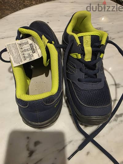 شوز QUECHUA اطفال مقاس 35