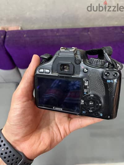 للبيع كاميرا  كانون D550