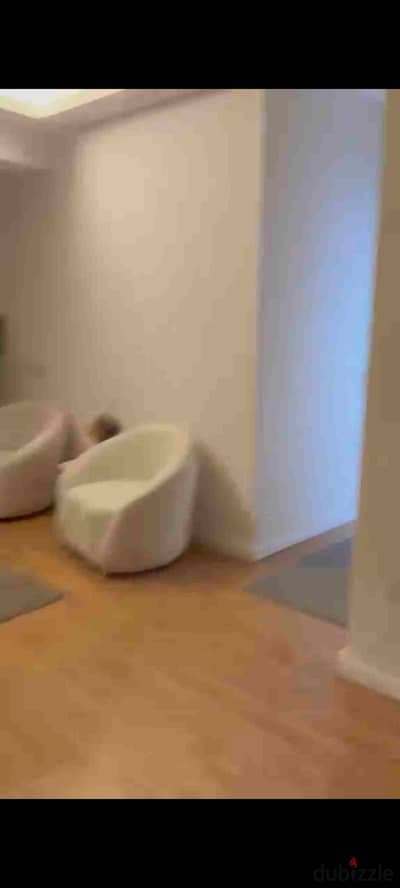 Apartment for rent, ground floor with garden, private entrance, Sheikh Zayed, suitable for all purposes and administrative companies.