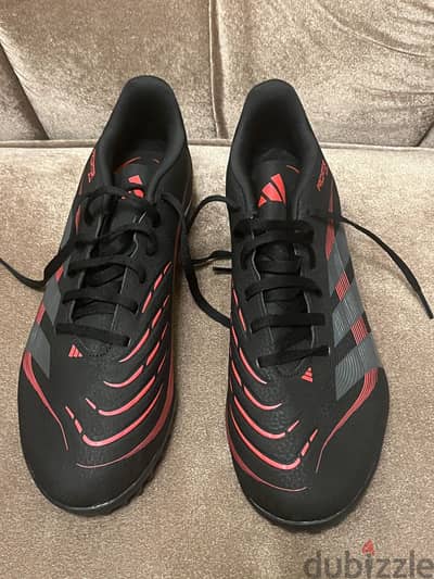 كوتشى كره adidas PREDATOR