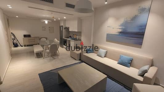 شاليه للبيع بفيو البحر متشطب بالكامل في رأس الحكمة بجوار  هاسيندا ويست