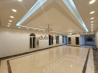 فيلا للايجار ستاندالون 580م اول سكن بجوار نادي الرحاب بالمطبخ والتكييفات اسانسير تشطيبات فندقيه لوكيشن رائع الرحاب هيلز 5نوم 5حمام