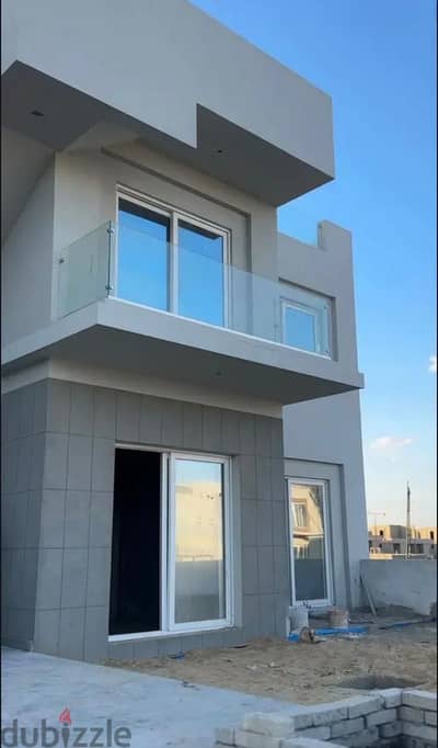 Villa Apartment Penthouse Corner V-LEVELS من المالك مباشرة