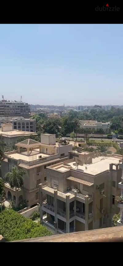 شقه مميزه للبيع فيو وتشطيب متميز بسعر مغرى للجادين