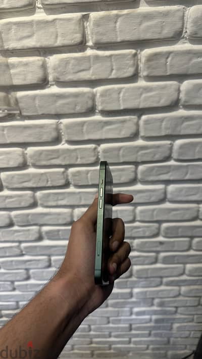 Iphone 13 256 معفي ضريبه بدون خدوش