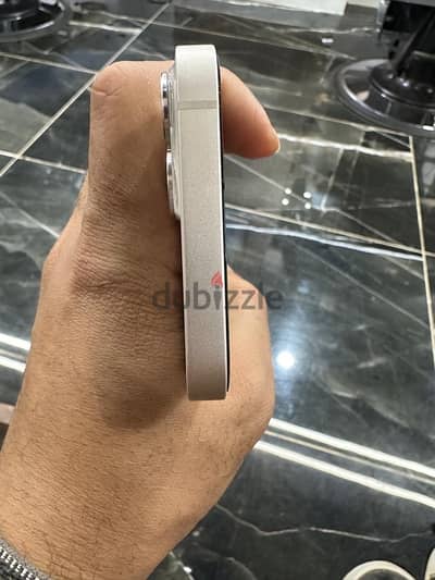 ايفون 13