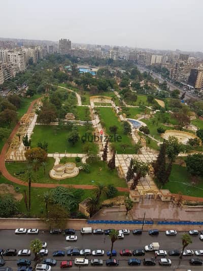 شقه مميزه للبيع فيو رائع عالميريلاند تشطيب فاخر بسعر مناسب للجادين