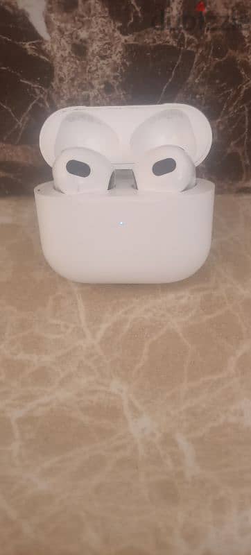 سماعات airbods