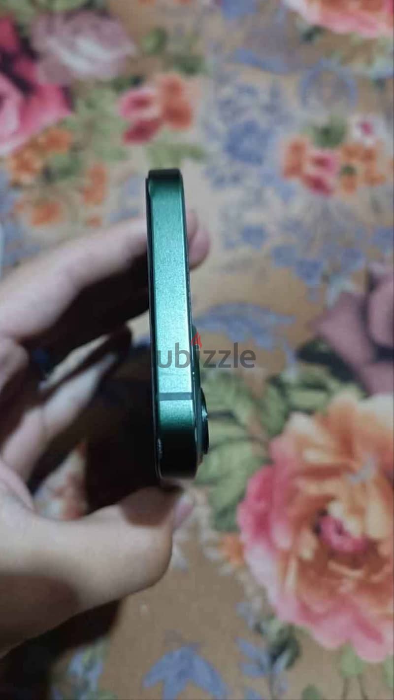 Apple - iPhone 13 3