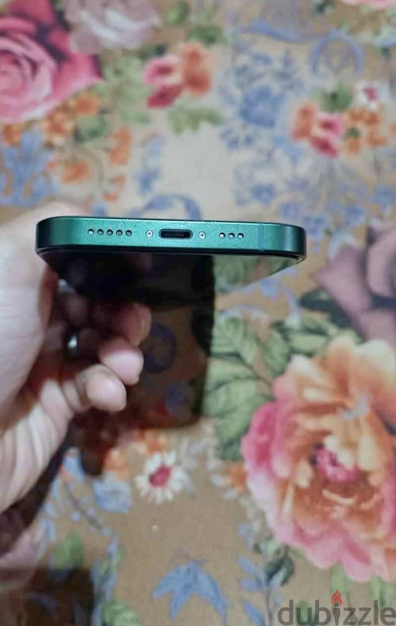 Apple - iPhone 13 4