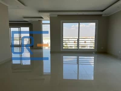 Apartment (Kitchen &Ac’s) For Rent in Hyde Park