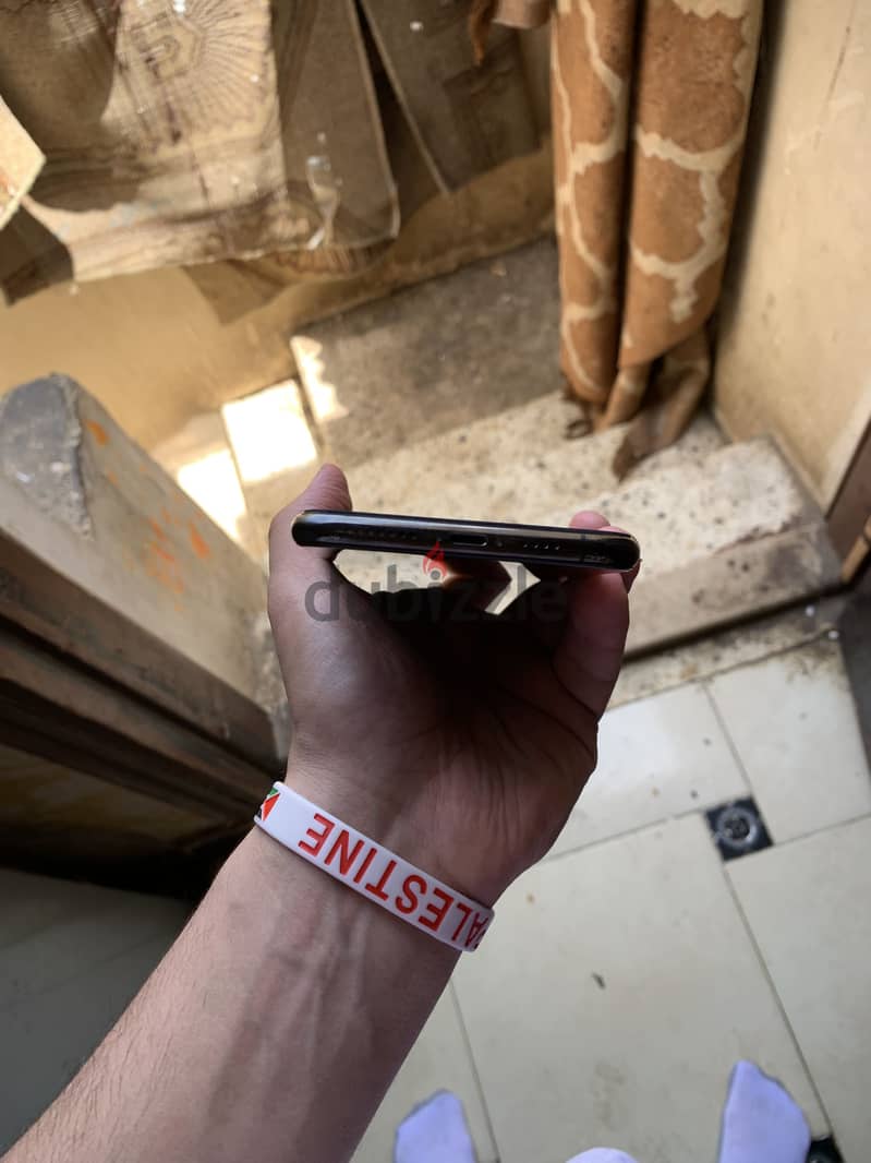 iPhone X Max256 1