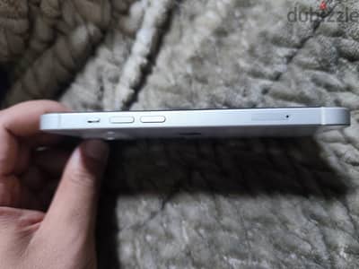 آبل - آيفون 13