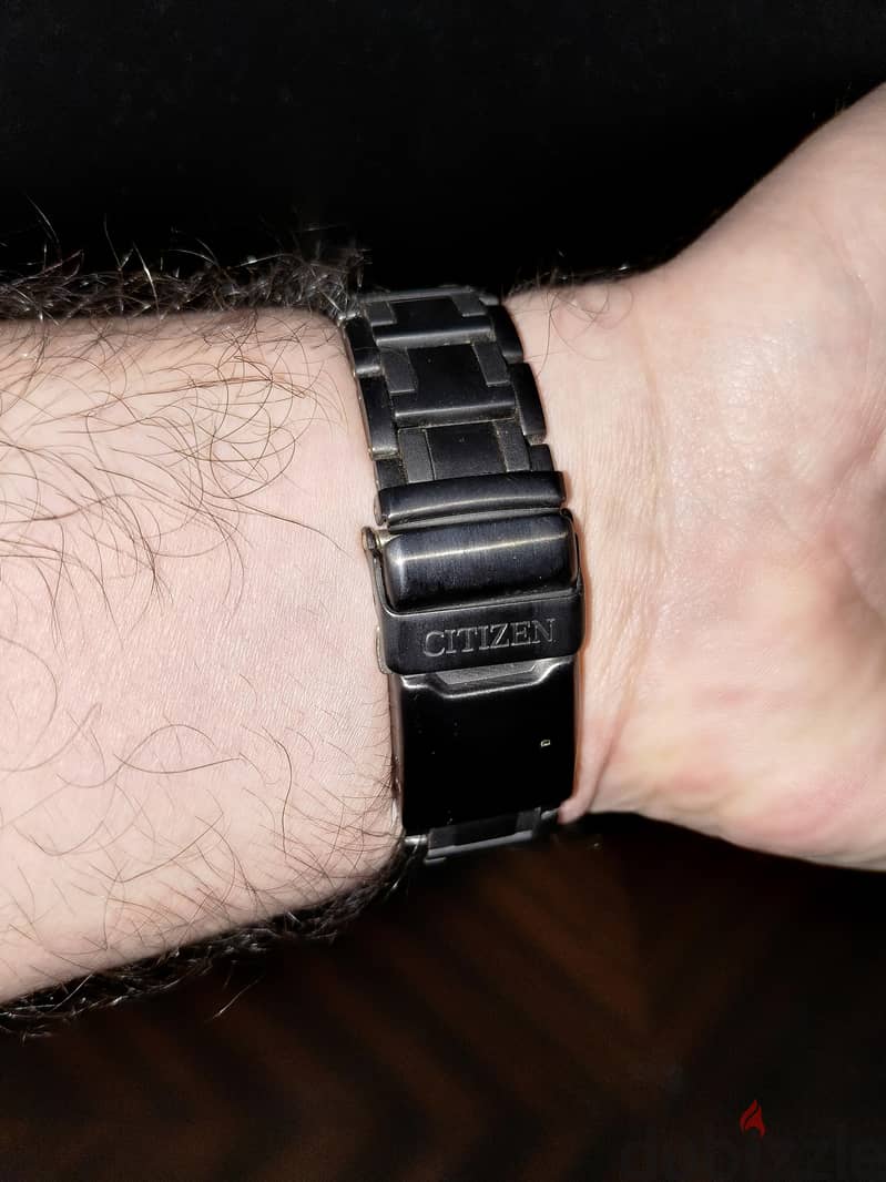 Citizen Echo-Drive Solar powered watch AT0365 2