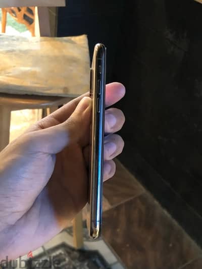 iPhone XS
