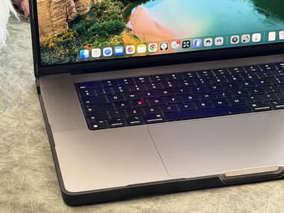Macbook M2pro 1tb 16inch 2023