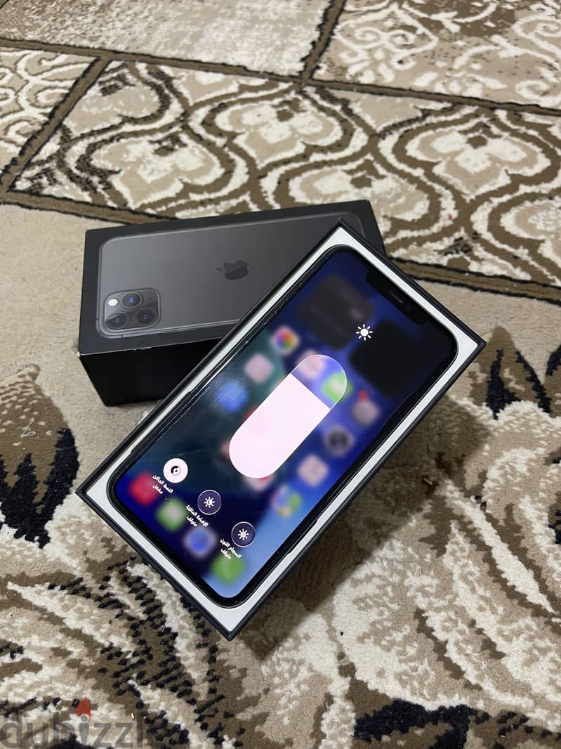 iPhone 11 pro max 3