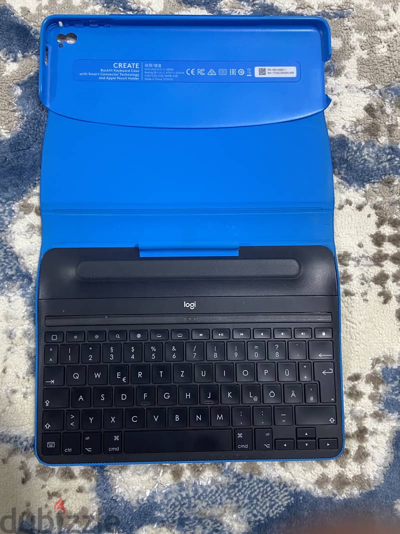Logitech keyboard-case with Apple Pencil Bracketing for pour iPad Pro 4