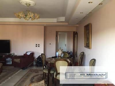 Apartment for sale in New Cairo, Al Rehab City, in a prime location in Phase 5