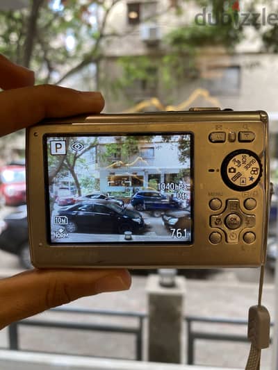 Digital camera for sale