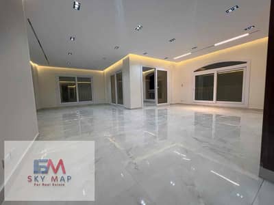 شقة بيع كاش في مدينتي نموذج 400 مساحة 211 متر في b1 وايد جاردن فيو طرفية تشطيب فندقي اول سكن امام نادي مدينتي
