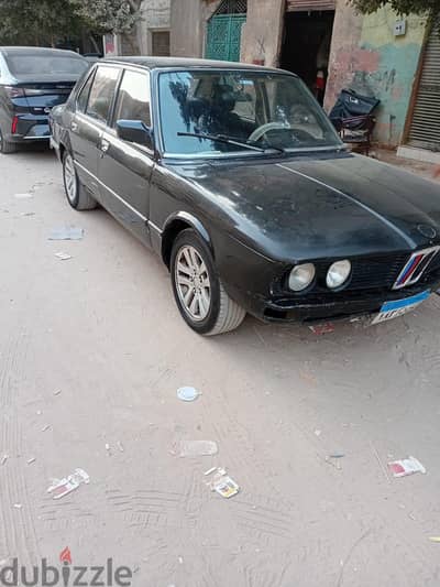 بي ام دبليو 518 1980