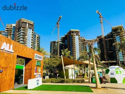 شقة للبيع بفيو مفتوح بسعر لقطه متشطبة بالتكييفات باميز لوكيشين في زايد القديمة في كمبوند  Zed West