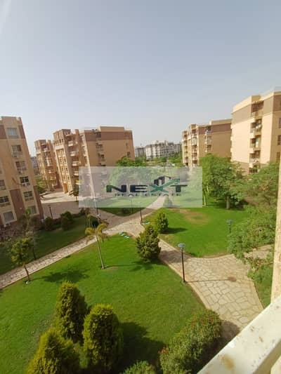 للبيع في مدينتي كاش فرصه للسكن في اميز  مرحله في مدينتي b11 شقه 116 م اول سكن تشطيبات الترا سوبر لوكس بحري صريح فيو جاردن وخدمات قريبه جدا من الخدمات
