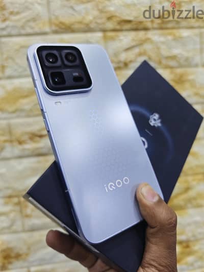 Vivo IQOO 15 ultra 512 giga 16 ram فتحه علبه