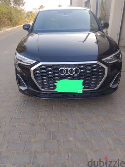 Audi Q3 Sportback - like new