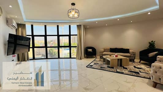 شقه فاخره مفروشه فرش فندقي للإيجار في الشيخ زايد الجيزه