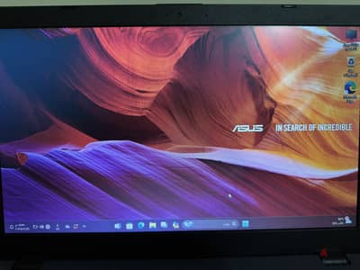 لاب توب ASUS ViviBook15 ( Core i7 جيل ثامن / كارت شاشة NVIDIA  )