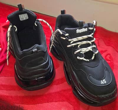 جزمه balenciaga 45