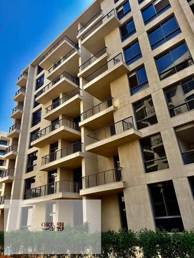 Apartment for sale 263 sqm in New Capital, fully finished with ACs, immediate delivery inside premium compound with services, green areas and special