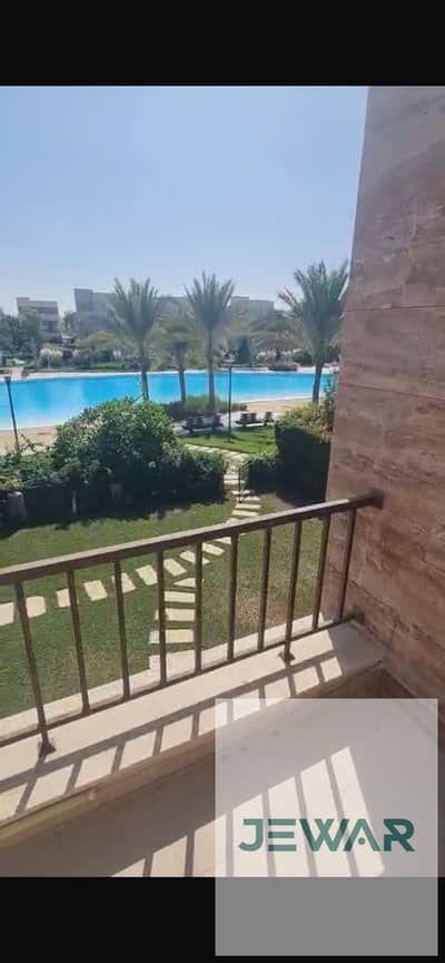 فيلا مستقلة للبيع في مراسي بلانكا الساحل الشمالي | فيلا فاخرة على البحيرة | قريبة من البحر | مفروشة بالكامل | إطلالة بحيرة ومساحات خضراء