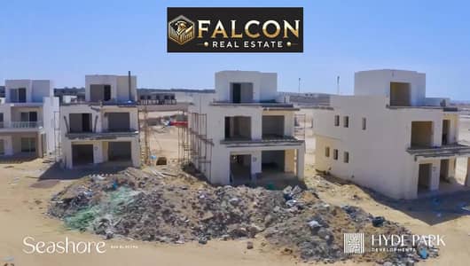بخصم 24% و قبل زياده السيزون امتلك شاليه غرفتين  متشطب بالكامل علي اعلي مصطبه في سيشور Seashore راس الحكمه الساحل الشمالي .