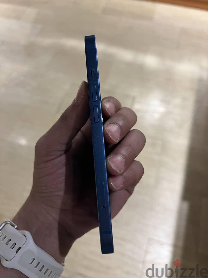 iPhone 13 3