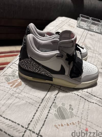 Children’s Jordan air shoes
