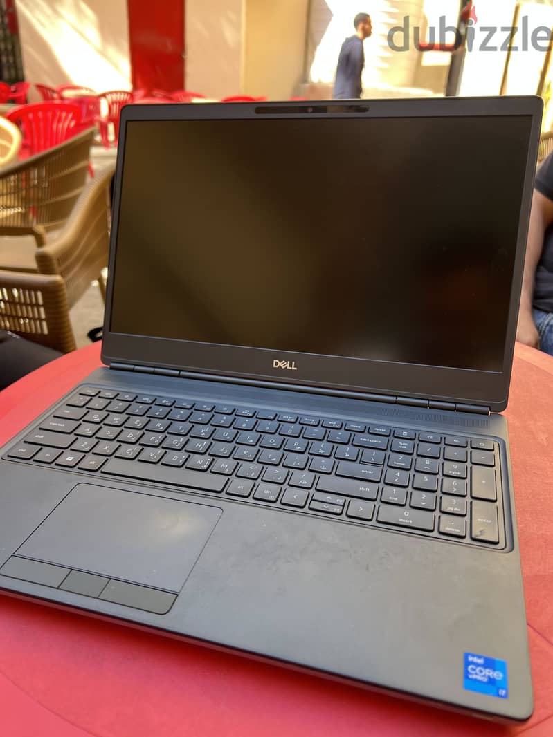 Dell Precision 7560 3