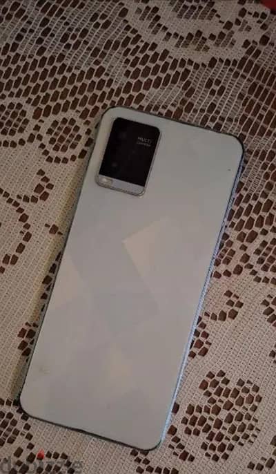 Vivo Y21