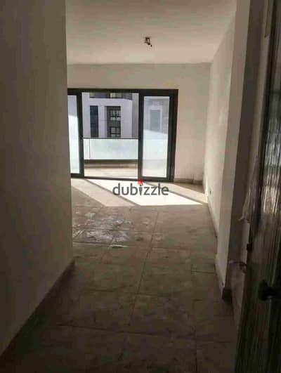شقه للبيع كاش فى مدينتى ١٠٠ متر باجدد وارقى مراحل مدينتي b15 بسعر لقطه  النموزج الأكثر طلبا فى مدينتى  عباره عن ٢ نوم و ٢ حمام أميز تشطيب وأفضل شكل معماري