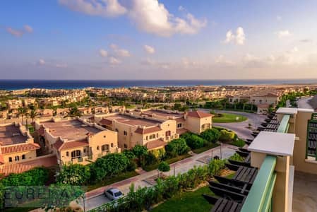 شاليه 3 غرف متشطب بالكامل في "لافيستا باي يست "بإطلالة بحرية ومقدم 5% وتقسيط 7 سنوات