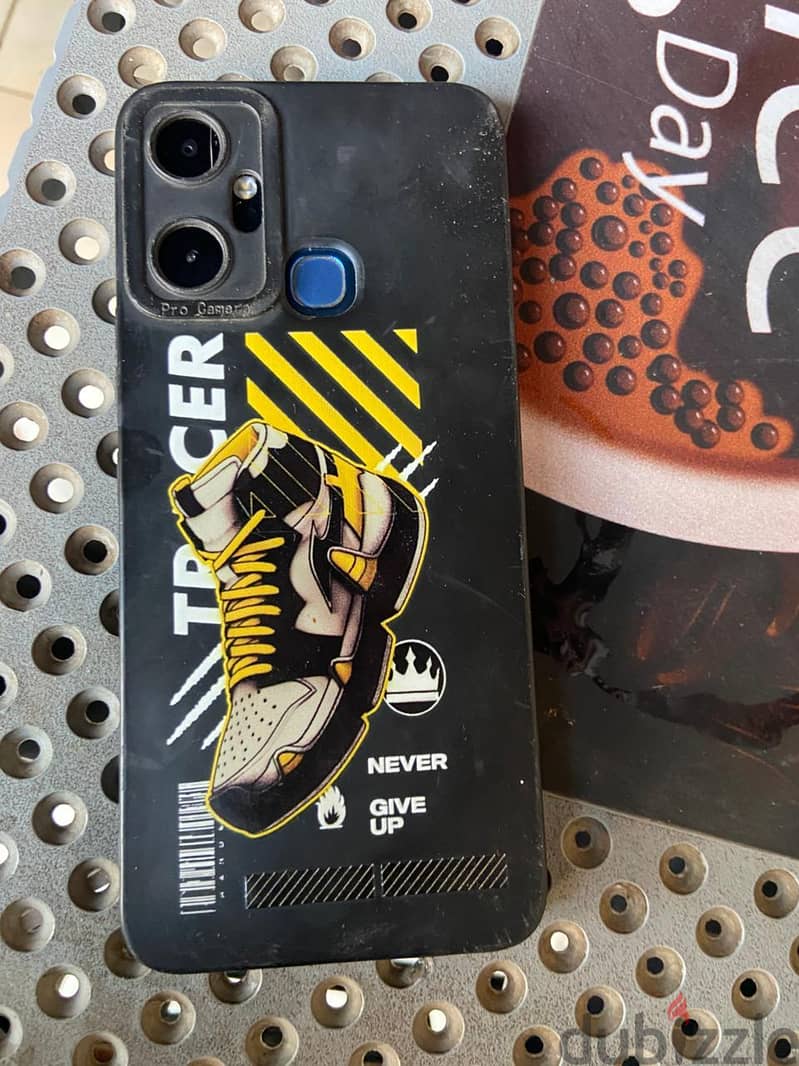 Infinix Smart 6 plus 4